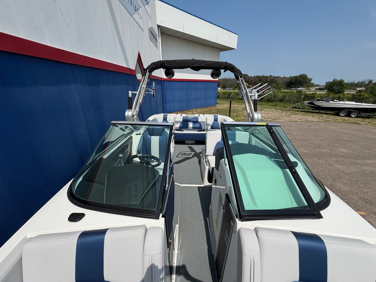 2019 Mastercraft X26 44