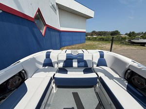 2019 Mastercraft X26 14