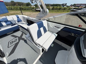 2019 Mastercraft X26 28