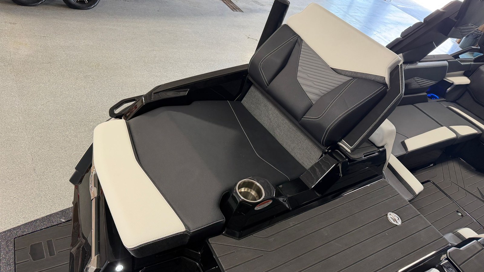 2026 Mastercraft X24 19
