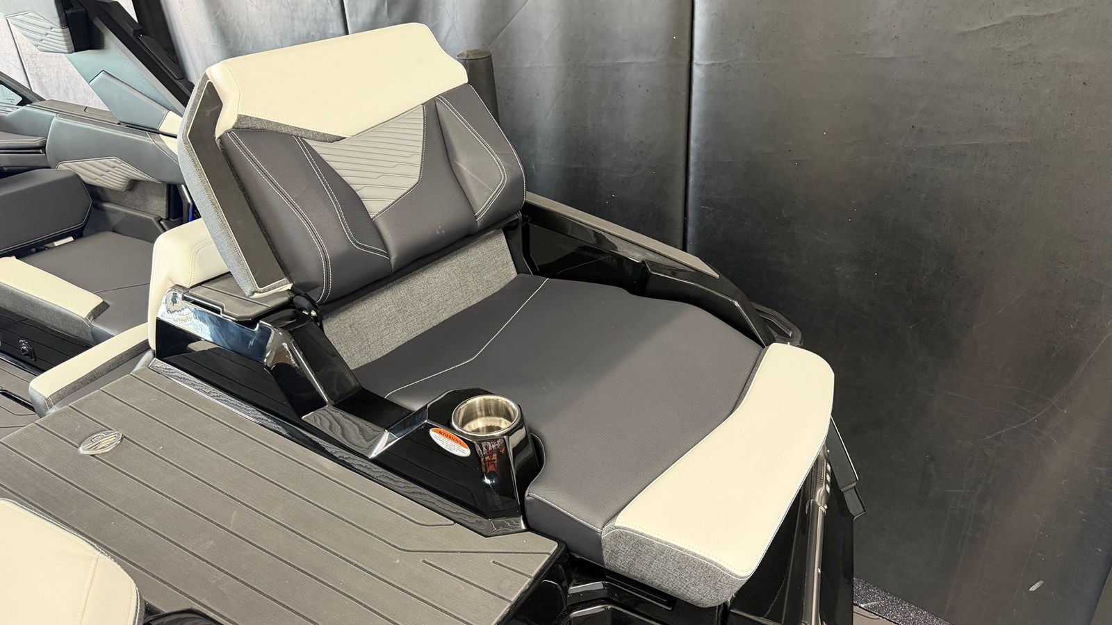 2026 Mastercraft X24 21