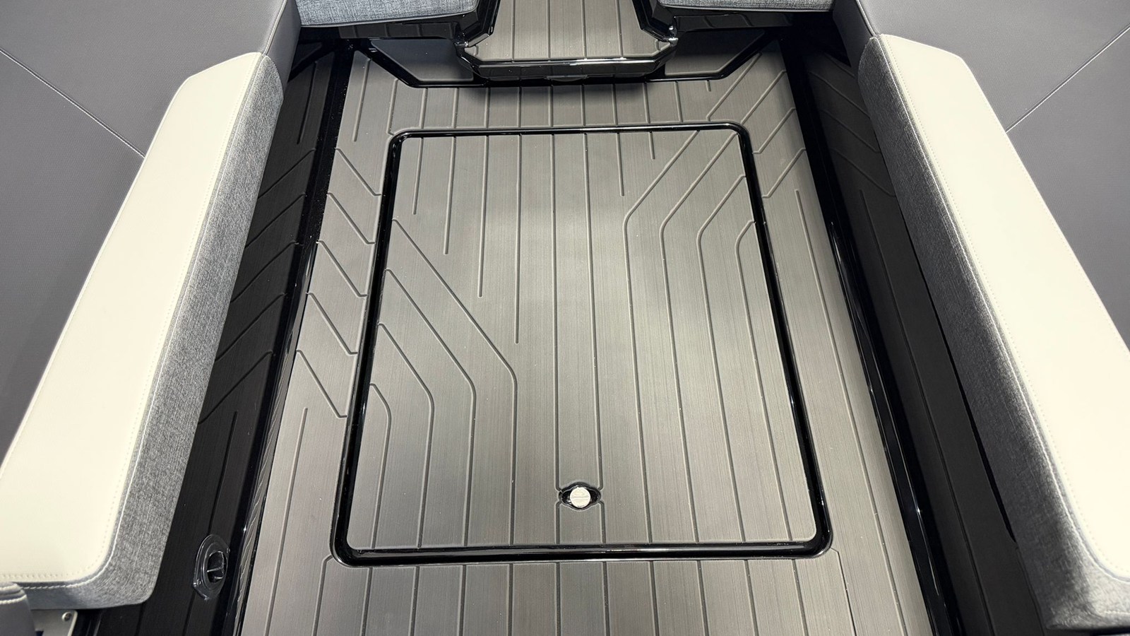 2026 Mastercraft X24 47