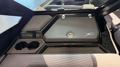 2026 Mastercraft X24 57