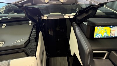 2026 Mastercraft X24 74