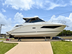 Sea Ray Sundancer 320 0 2026 Sea Ray Sundancer 320 1
