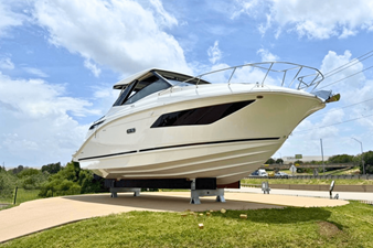 Sea Ray Sundancer 320 1 2026 Sea Ray Sundancer 320 2