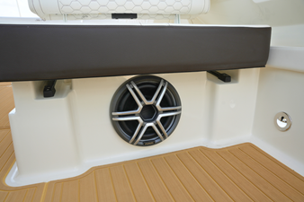 Sea Ray Sundancer 320 21 2026 Sea Ray Sundancer 320 22
