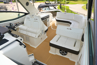 Sea Ray Sundancer 320 22 2026 Sea Ray Sundancer 320 23