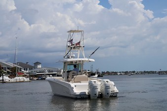 Boston Whaler 330 Outrage 10 2018 Boston Whaler 330 Outrage 11