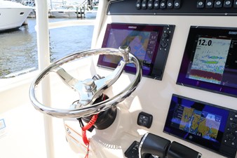Boston Whaler 330 Outrage 27 2018 Boston Whaler 330 Outrage 28