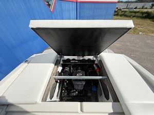 2007 Sea Ray 230 SELECT 13