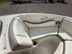 2007 Sea Ray 230 SELECT 38