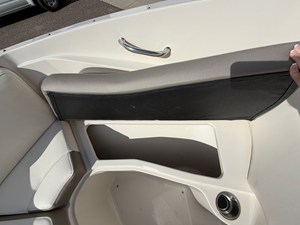 2007 Sea Ray 230 SELECT 41