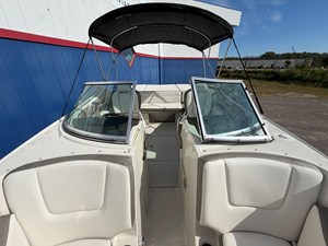2007 Sea Ray 230 SELECT 42