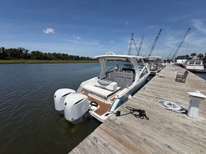 Chaparral 300 OSX 2 2020 Chaparral 300 OSX 3