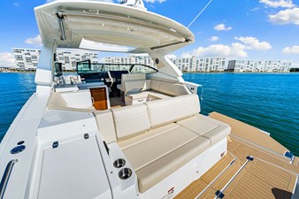 Cruisers Yachts 38 GLS Outboard 52 2026 Cruisers Yachts 38 GLS Outboard 53