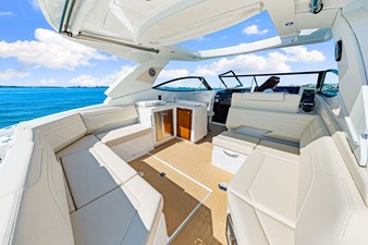 Cruisers Yachts 38 GLS Outboard 56 2026 Cruisers Yachts 38 GLS Outboard 57