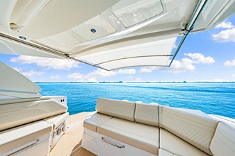 Cruisers Yachts 38 GLS Outboard 68 2026 Cruisers Yachts 38 GLS Outboard 69