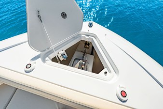 Cruisers Yachts 38 GLS Outboard 73 2026 Cruisers Yachts 38 GLS Outboard 74