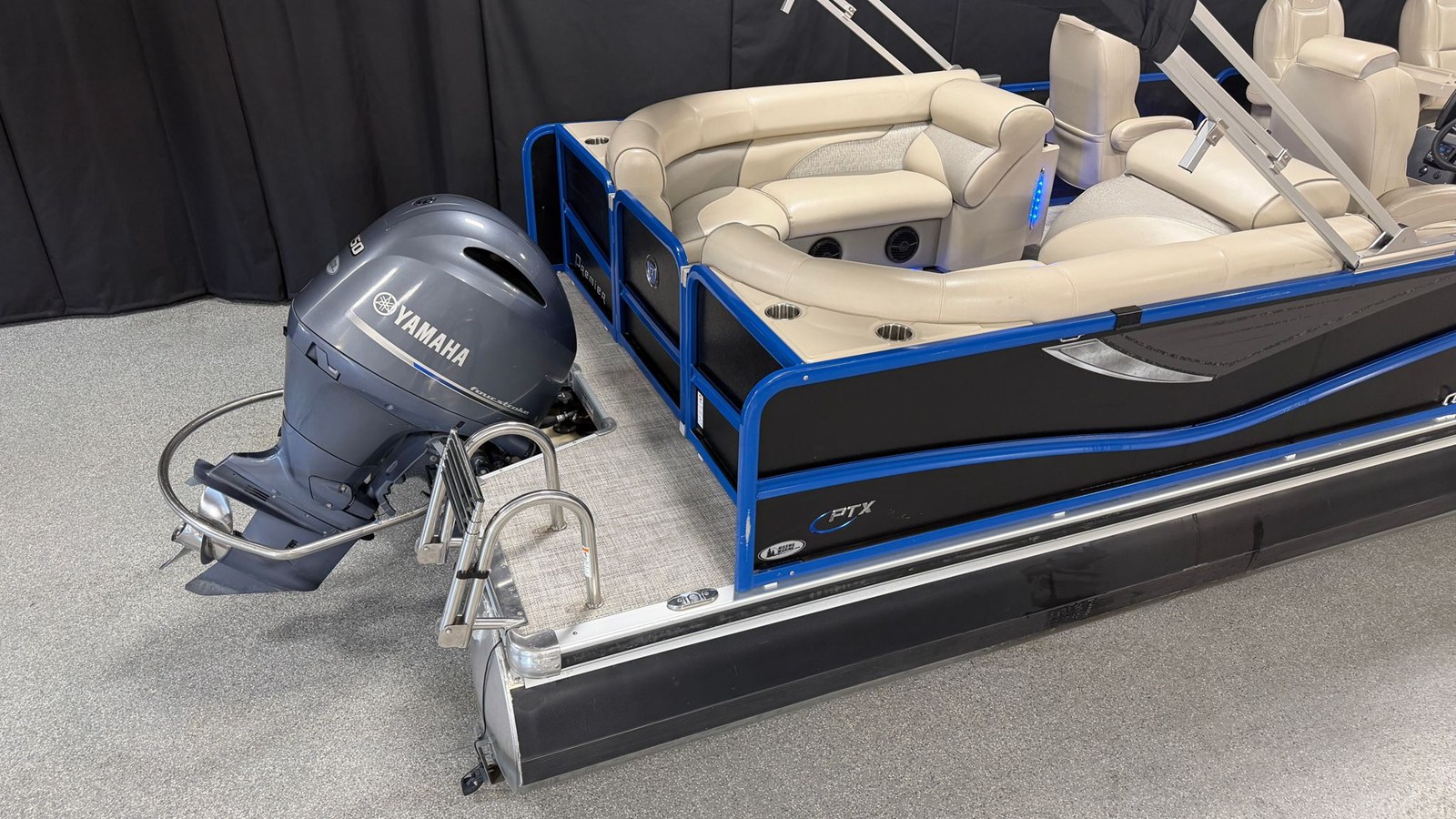 2018 Premier 230 SUNSATION 5