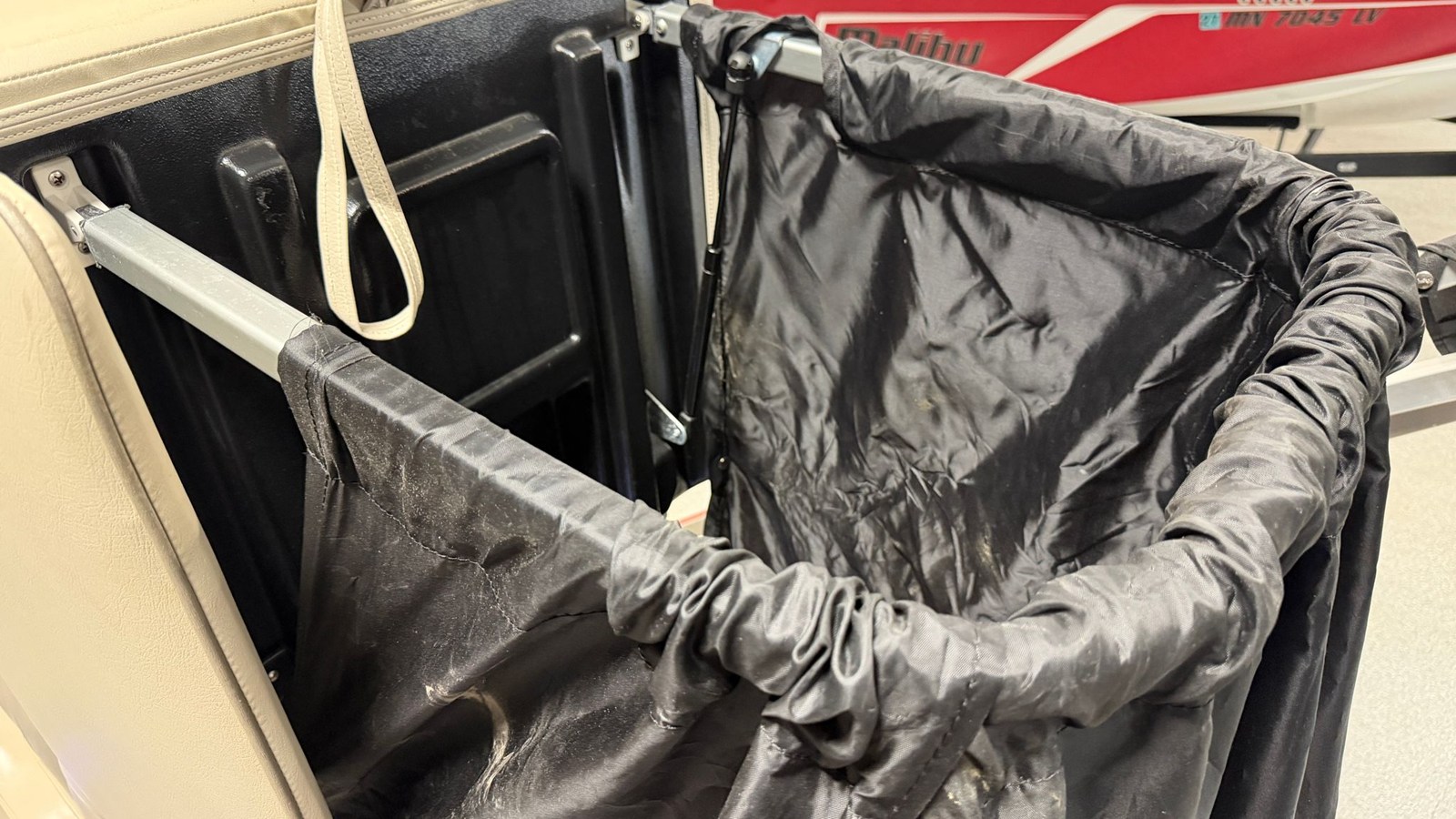2018 Premier 230 SUNSATION 62