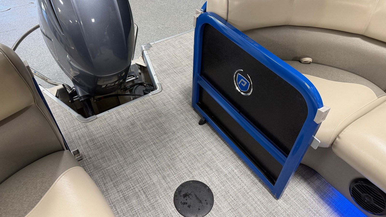 2018 Premier 230 SUNSATION 79