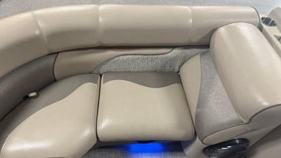 2018 Premier 230 SUNSATION 16