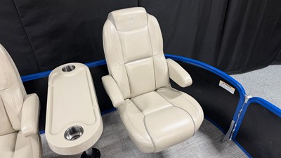 2018 Premier 230 SUNSATION 29
