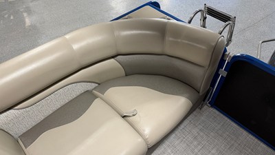 2018 Premier 230 SUNSATION 64
