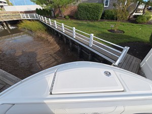 2027 Sea Ray SDX 250 Outboard 23
