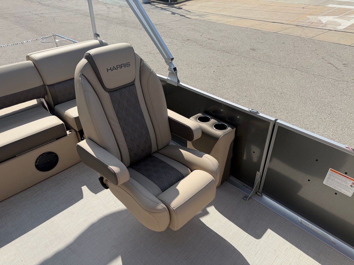 2026 Harris Cruiser 250 73