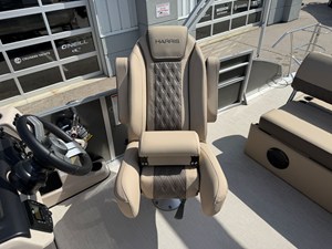 2026 Harris Cruiser 250 81