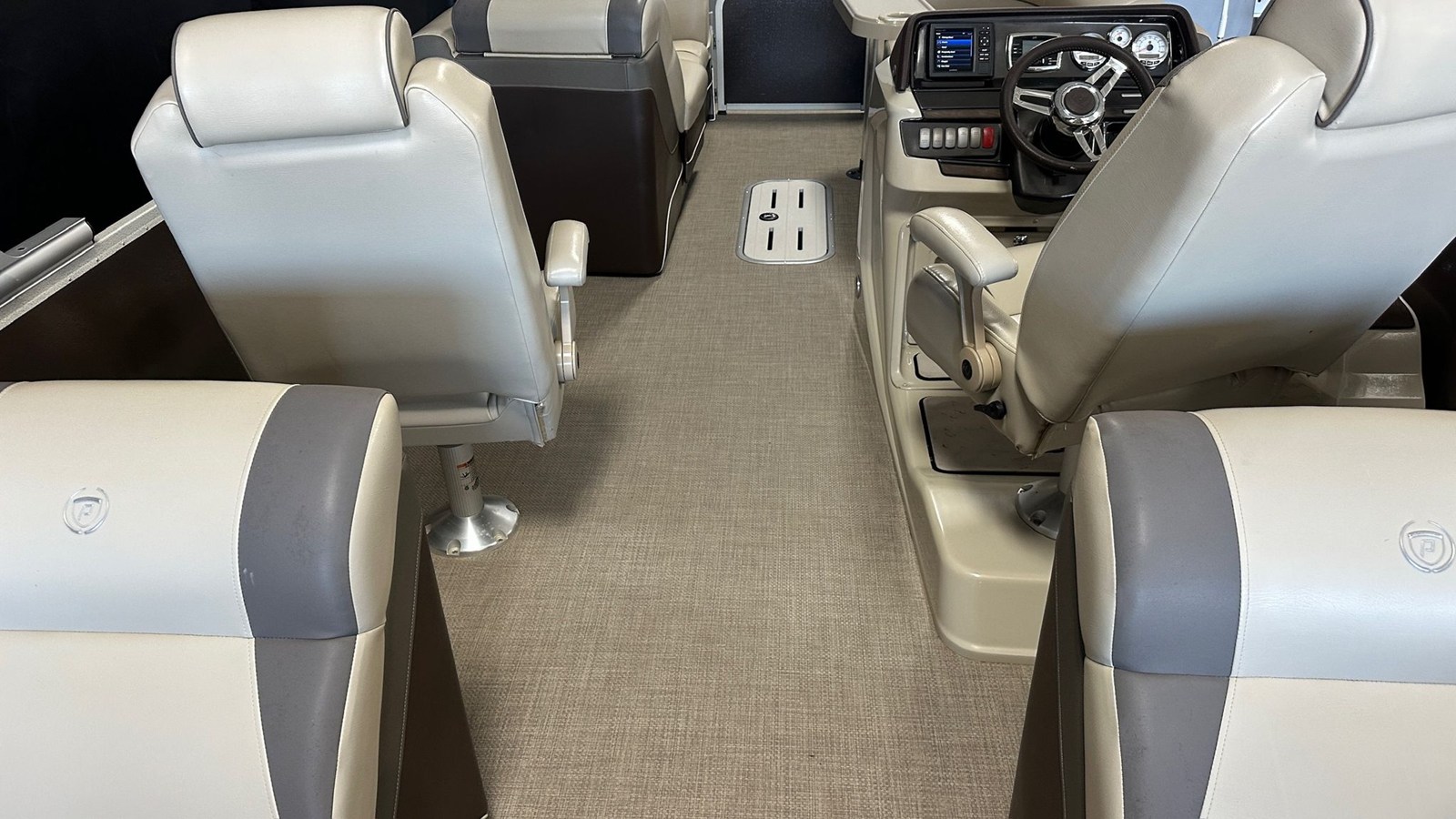 2017 Premier 250 SOLARIS 31