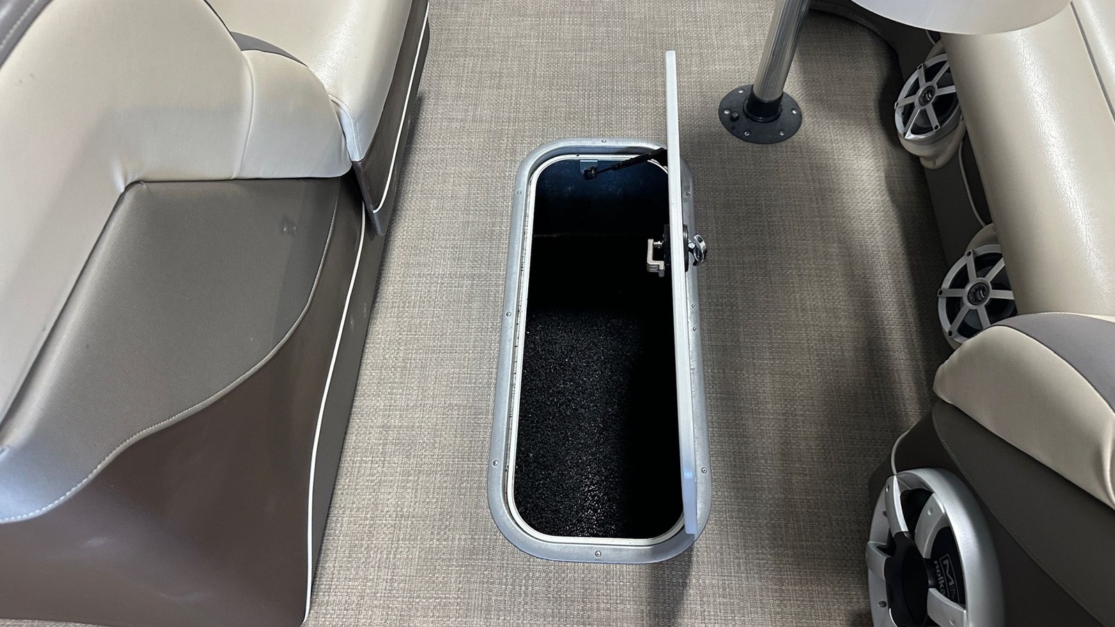 2017 Premier 250 SOLARIS 45