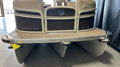 2017 Premier 250 SOLARIS 9