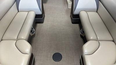 2017 Premier 250 SOLARIS 17