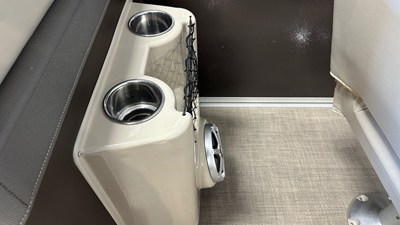 2017 Premier 250 SOLARIS 32