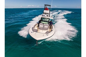 Boston Whaler 360 Outrage 4 2026 Boston Whaler 360 Outrage 5
