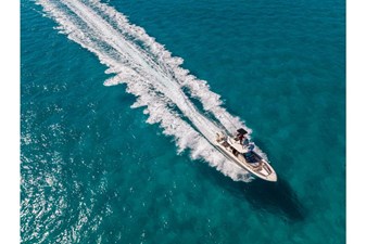 Boston Whaler 360 Outrage 5 2026 Boston Whaler 360 Outrage 6