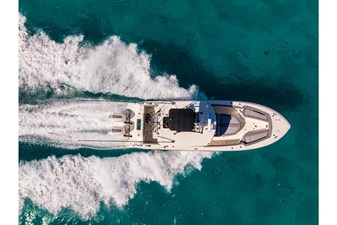 Boston Whaler 360 Outrage 47 2026 Boston Whaler 360 Outrage 48