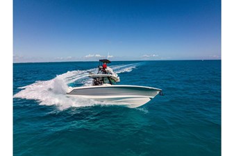 Boston Whaler 360 Outrage 58 2026 Boston Whaler 360 Outrage 59