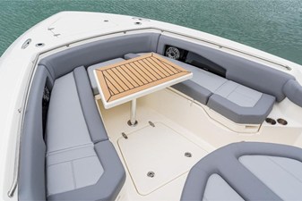 Boston Whaler 360 Outrage 117 2026 Boston Whaler 360 Outrage 118