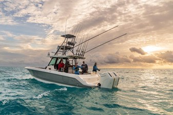 Boston Whaler 360 Outrage 144 2026 Boston Whaler 360 Outrage 145