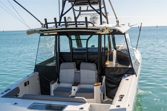 Boston Whaler 360 Outrage 158 2026 Boston Whaler 360 Outrage 159
