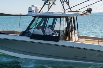 Boston Whaler 360 Outrage 163 2026 Boston Whaler 360 Outrage 164