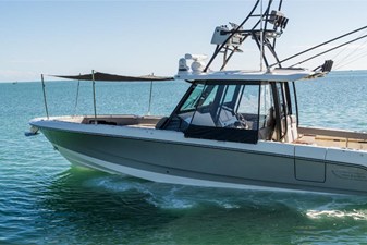 Boston Whaler 360 Outrage 164 2026 Boston Whaler 360 Outrage 165