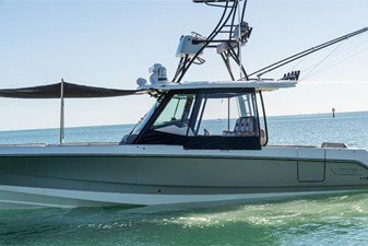 Boston Whaler 360 Outrage 168 2026 Boston Whaler 360 Outrage 169