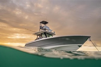 Boston Whaler 360 Outrage 180 2026 Boston Whaler 360 Outrage 181
