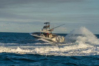 Boston Whaler 360 Outrage 208 2026 Boston Whaler 360 Outrage 209