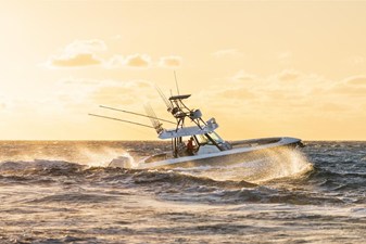 Boston Whaler 360 Outrage 210 2026 Boston Whaler 360 Outrage 211